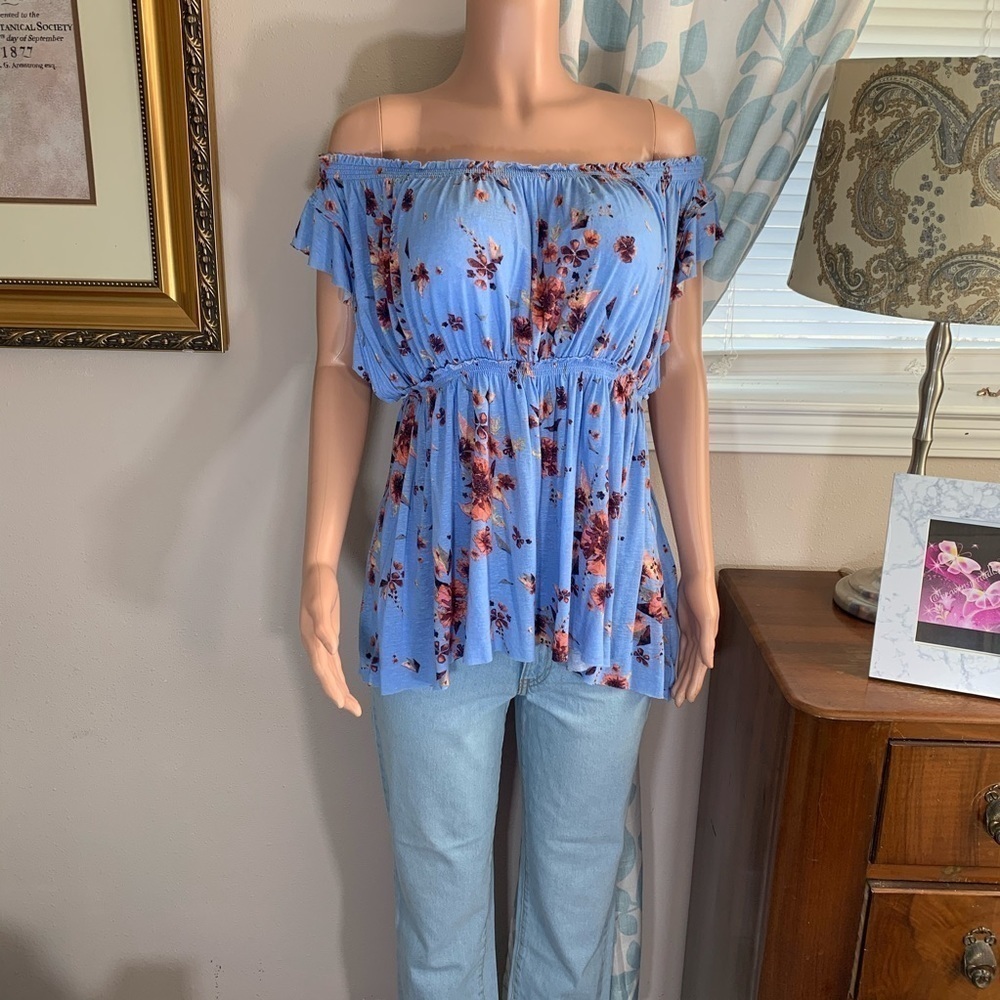 FREE PEOPLE We The Free Sam Lightweight Blue Floral Off Shoulder Top - Picture 5 of 9